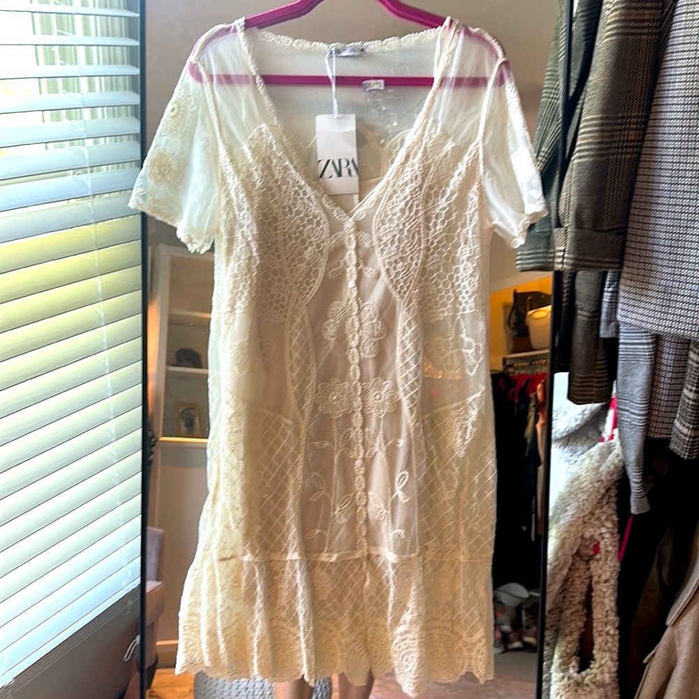 Lace Zara dress